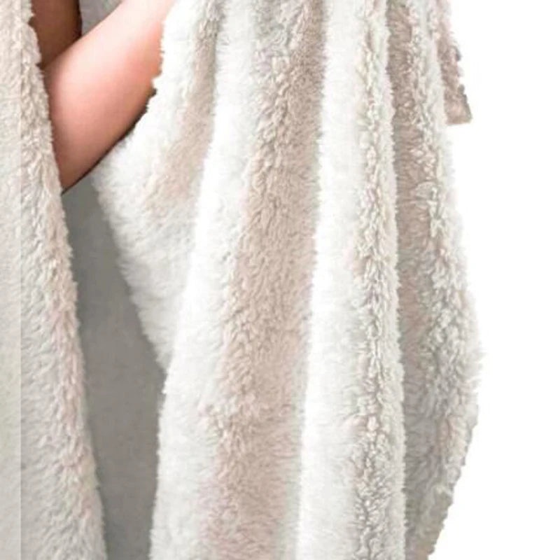 Owl hooded blanket